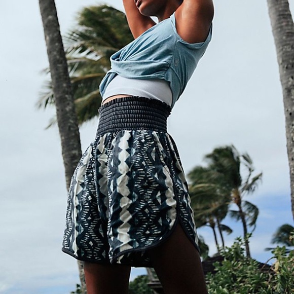 Free People Movement Happy Harem Printed Shorts - Picture 1 of 5
